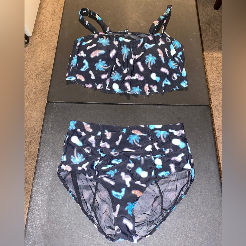 Torrid Tropical Pop Art Bikini Set Size 2